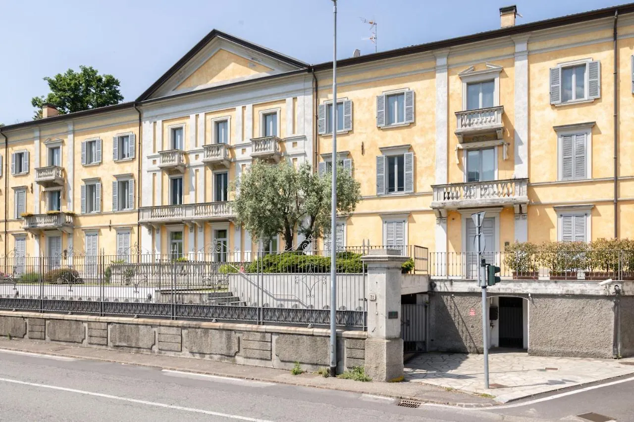 Villa Sforni Suite - By Myhomeincomo